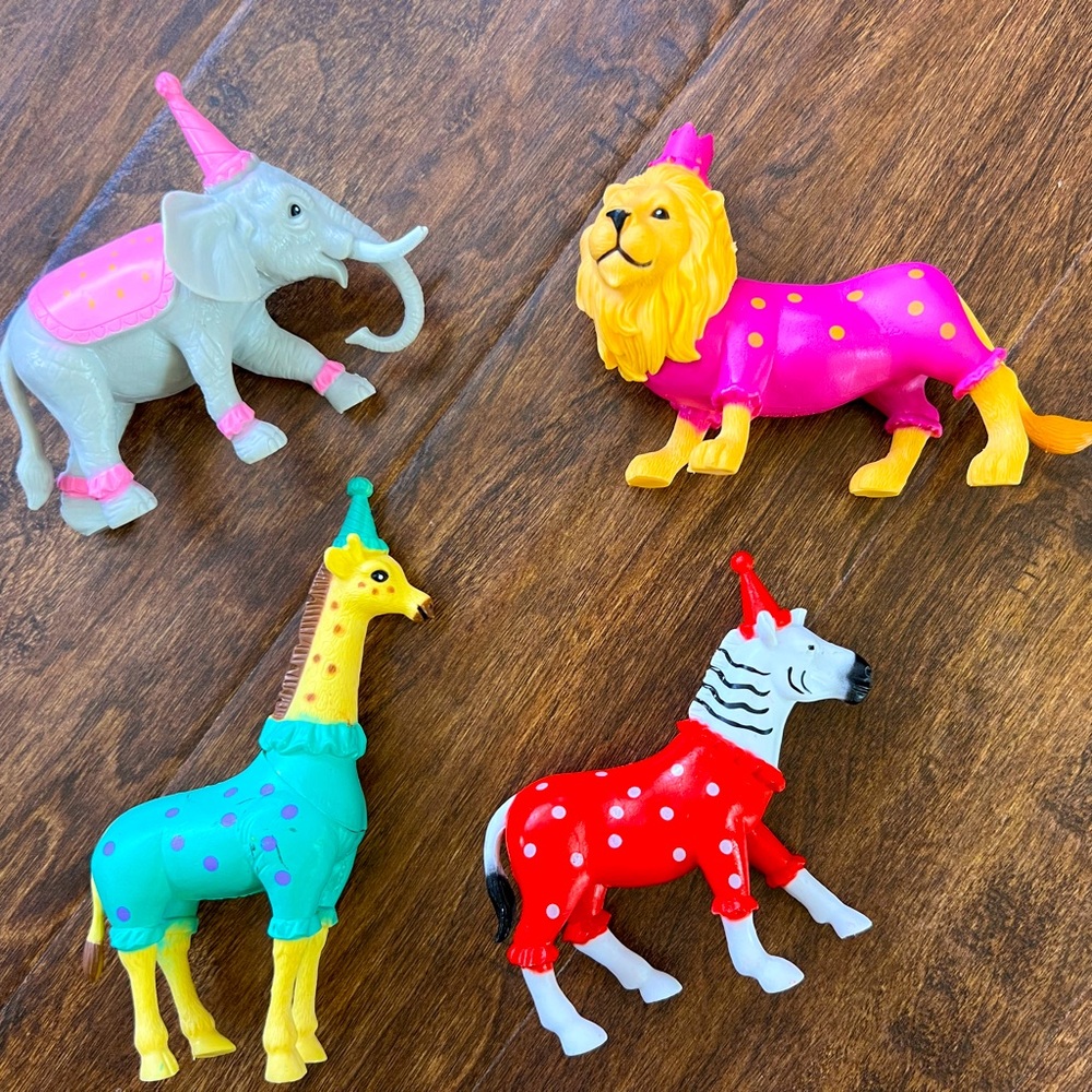 Target Bullseye Party Animals